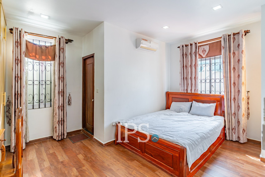 45 Sqm Studio Apartment For Rent - Toul Tum Poung 1, Phnom Penh