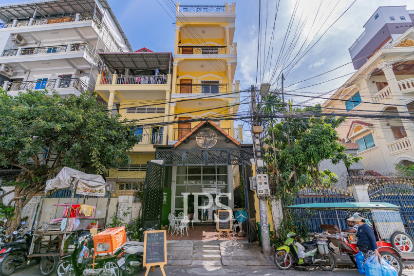 45 Sqm Studio Apartment For Rent - Toul Tum Poung 1, Phnom Penh