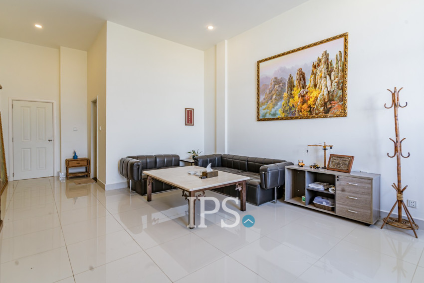 4 Bedroom Shophouse For Sale - PH The Star Diamond, Chak Angrae Krom, Phnom Penh
