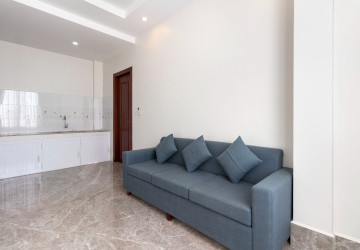 1 Bedroom Apartment For Rent - Slor Kram, Siem Reap thumbnail