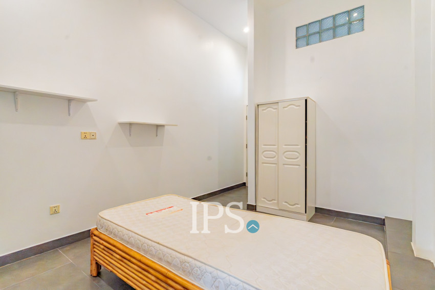 Renovated 3 Bedroom Apartment For Sale - Phsar Kandal 2, Phnom Penh