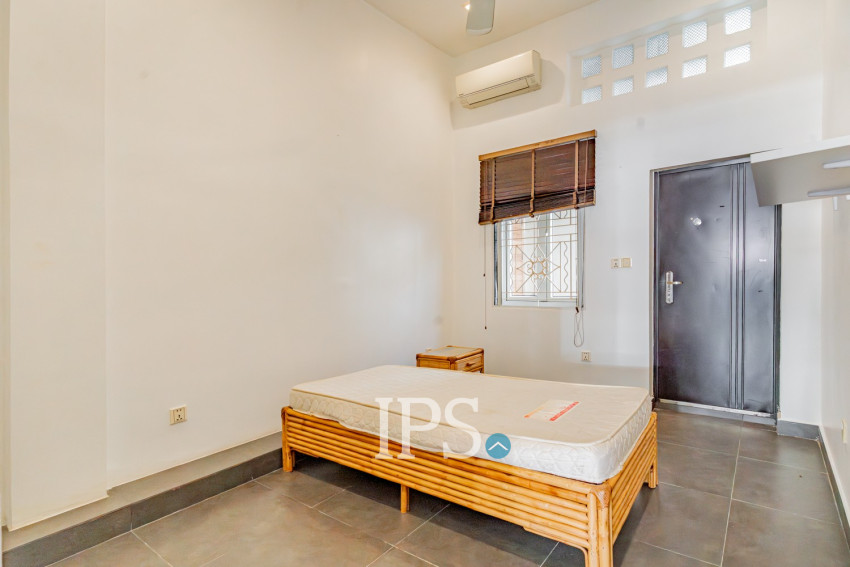 Renovated 3 Bedroom Apartment For Sale - Phsar Kandal 2, Phnom Penh