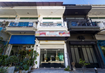 3 Bedroom Shophouse For Rent - Svay Dangkum, Siem Reap thumbnail