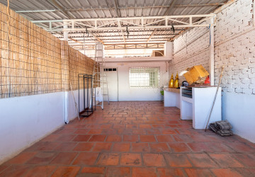 3 Bedroom Shophouse For Rent - Svay Dangkum, Siem Reap thumbnail