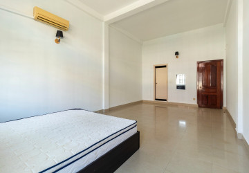 3 Bedroom Shophouse For Rent - Svay Dangkum, Siem Reap thumbnail