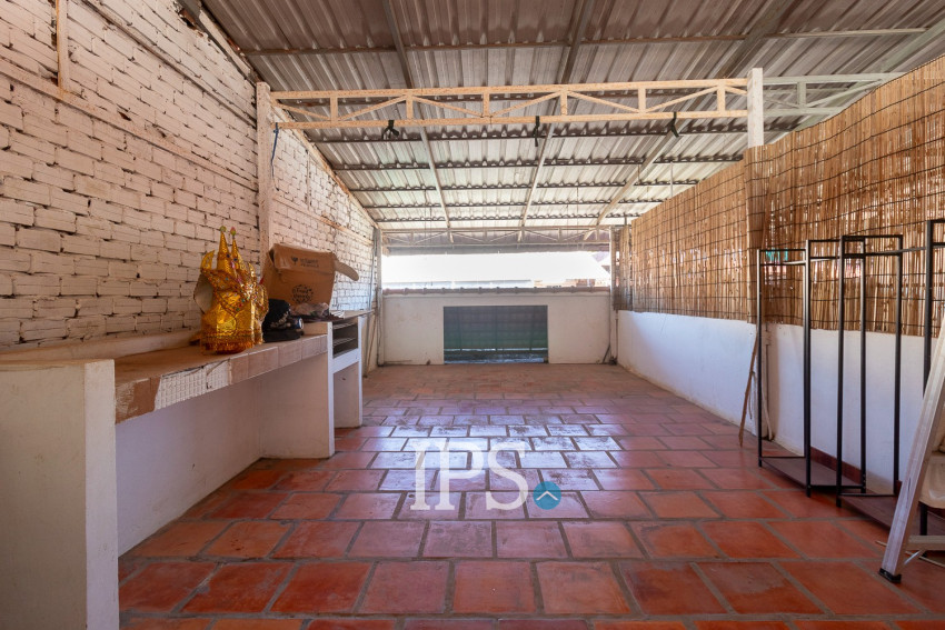 3 Bedroom Shophouse For Rent - Svay Dankum, Siem Reap