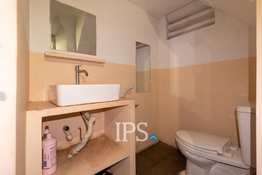 3 Bedroom Shophouse For Rent - Svay Dankum, Siem Reap