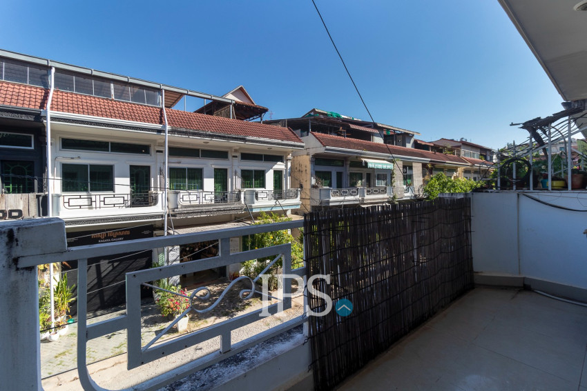 3 Bedroom Shophouse For Rent - Svay Dankum, Siem Reap