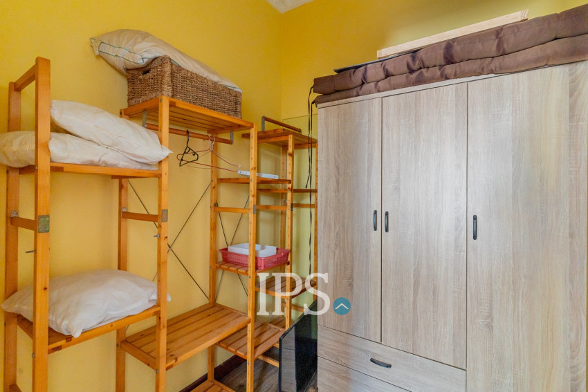 Renovated 1 Bedroom Apartment For Sale - Phsar Chas, Phnom Penh