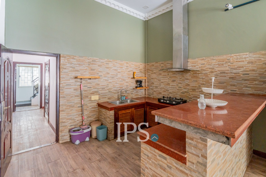 Renovated 1 Bedroom Apartment For Sale - Phsar Chas, Phnom Penh