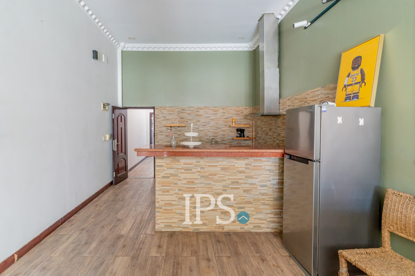 Renovated 1 Bedroom Apartment For Sale - Phsar Chas, Phnom Penh