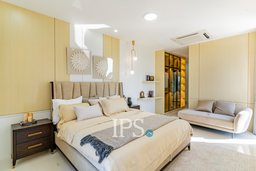 4 Bedroom Villa For Sale - Vong Residence, Tien, Phnom Penh