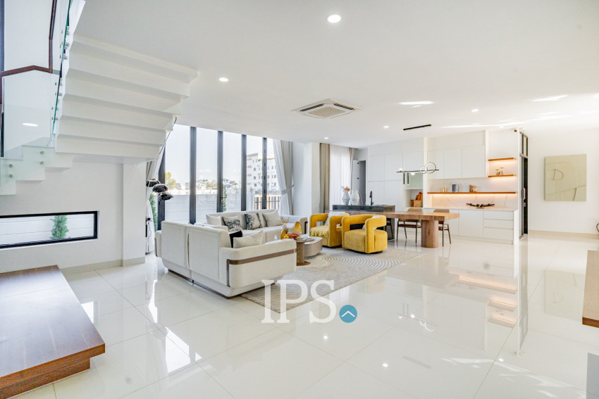 4 Bedroom Villa For Sale - Vong Residence, Tien, Phnom Penh
