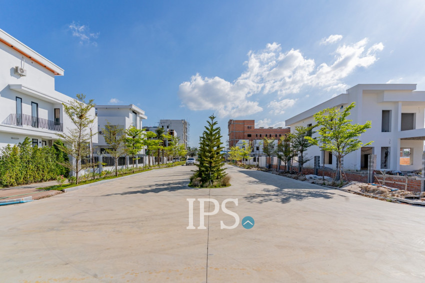 4 Bedroom Villa For Sale - Vong Residence, Tien, Phnom Penh