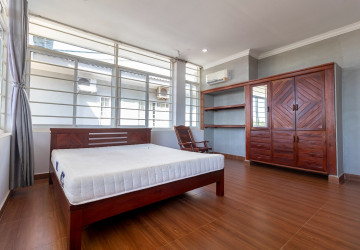 2 Bedroom Apartment For Rent - Slor Kram, Siem Reap thumbnail