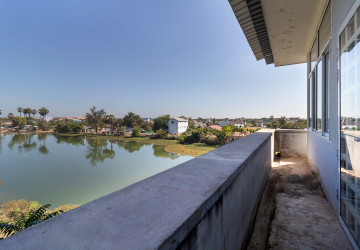 2 Bedroom Apartment For Rent - Slor Kram, Siem Reap thumbnail