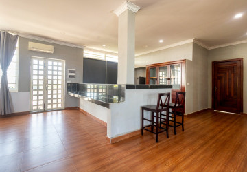 2 Bedroom Apartment For Rent - Slor Kram, Siem Reap thumbnail