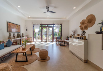 10 Bedroom Hotel For Rent - Svay Dangkum, Siem Reap thumbnail