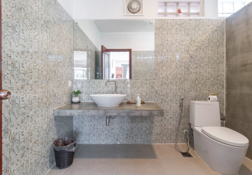 10 Bedroom Hotel For Rent - Svay Dangkum, Siem Reap thumbnail