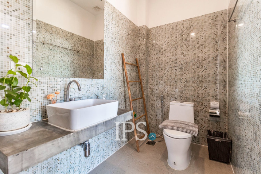 10 Bedroom Hotel For Rent - Svay Dangkum, Siem Reap