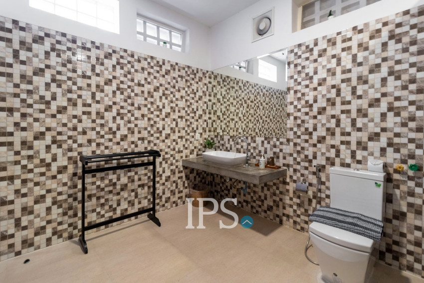 10 Bedroom Hotel For Rent - Svay Dangkum, Siem Reap