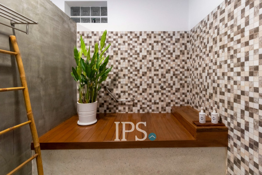 10 Bedroom Hotel For Rent - Svay Dangkum, Siem Reap