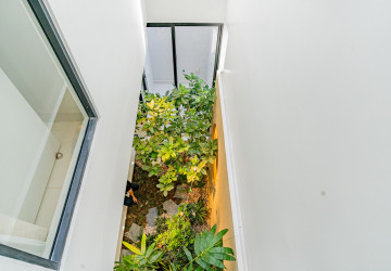 4 Bedroom Villa For Sale - Vong Residence, Tien, Phnom Penh thumbnail