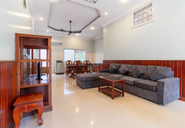 2 Bedroom Apartment For Rent - Wat Bo, Siem Reap thumbnail