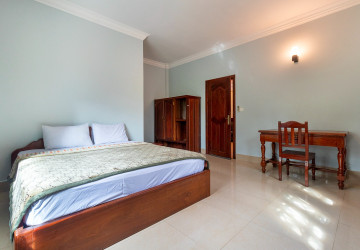 2 Bedroom Apartment For Rent - Wat Bo, Siem Reap thumbnail
