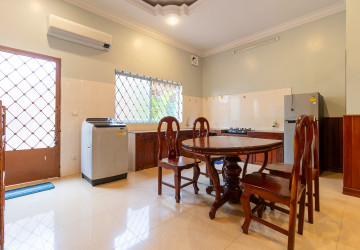 2 Bedroom Apartment For Rent - Wat Bo, Siem Reap thumbnail