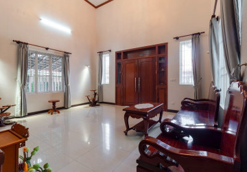 4 Bedroom House For Rent - Slor Kram, Siem Reap thumbnail