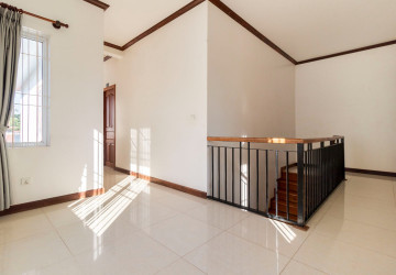 4 Bedroom House For Rent - Slor Kram, Siem Reap thumbnail