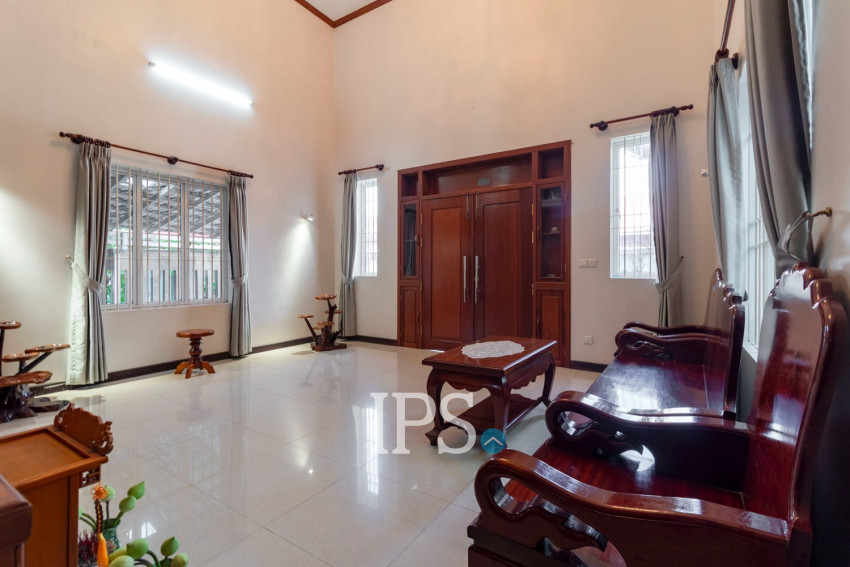 4 Bedroom House For Rent - Slor Kram, Siem Reap