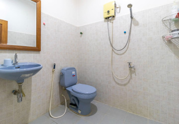 4 Bedroom House For Rent - Slor Kram, Siem Reap thumbnail