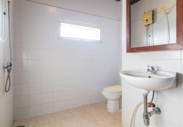 1 Bedroom Apartment For Rent - Slor Kram, Siem Reap thumbnail