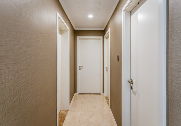 2 Bedroom Condo For Rent - One Park, Srah Chork, Phnom Penh thumbnail