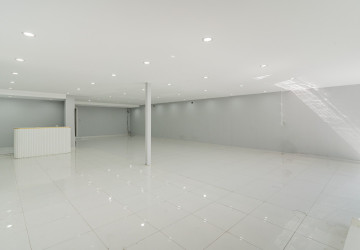 172.50 Sqm Retail Space For Rent - Tonle Bassac, PhnomPenh thumbnail