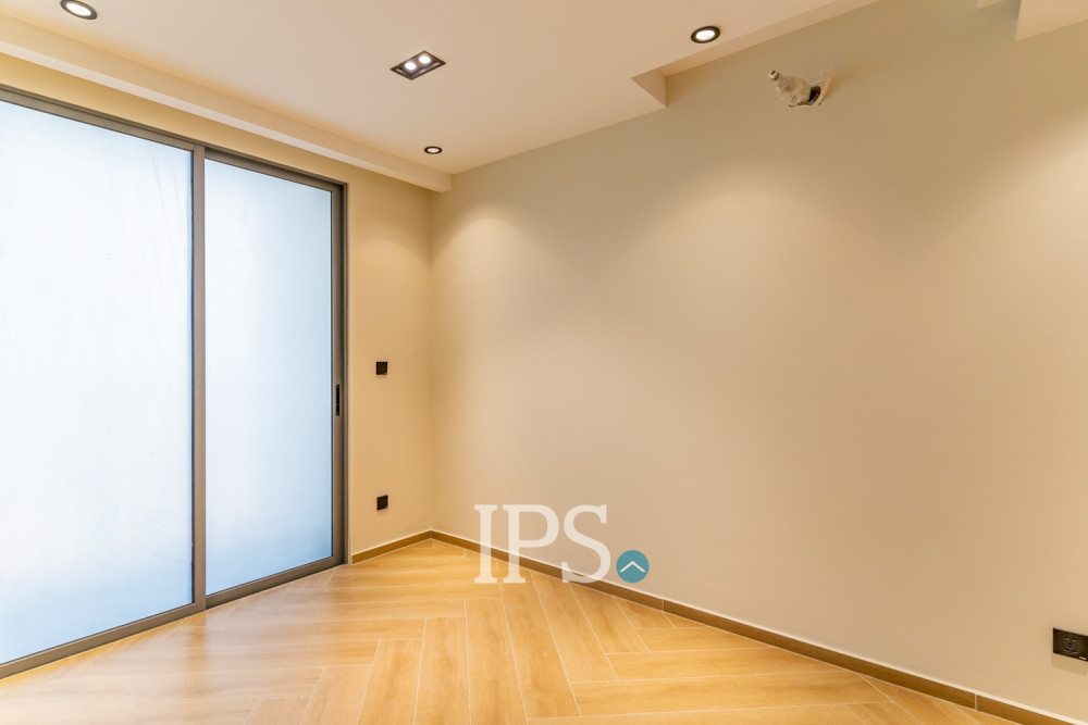 26th Floor 1 Bedroom Condo (Type C1) Resale - Time Square 306, BKK1, Phnom Penh - Image 8