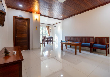 3 Bedroom Apartment For Rent - Slor Kram, Siem Reap thumbnail