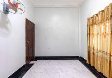4 Bedroom House For Rent - Slor Kram, Siem Reap thumbnail