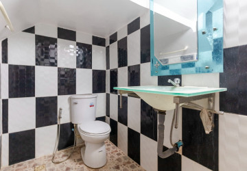 4 Bedroom House For Rent - Slor Kram, Siem Reap thumbnail