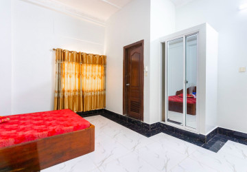 4 Bedroom House For Rent - Slor Kram, Siem Reap thumbnail