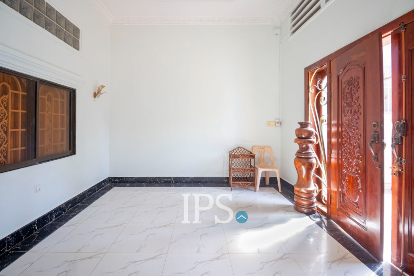 4 Bedroom House For Rent - Slor Kram, Siem Reap