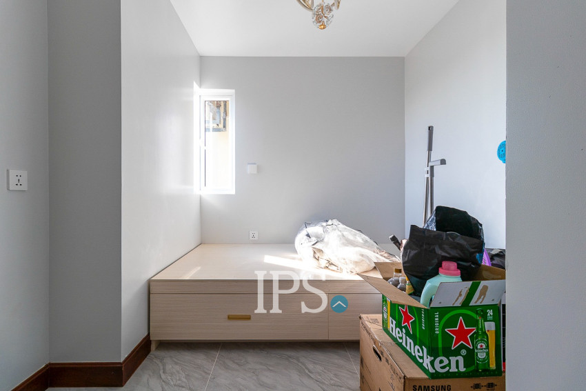 3 Bedroom Penthouse For Rent - Sala Kamreuk, Siem Reap