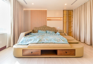 3 Bedroom Penthouse For Rent - Sala Kamreuk, Siem Reap thumbnail