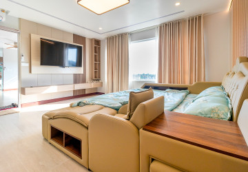 3 Bedroom Penthouse For Rent - Sala Kamreuk, Siem Reap thumbnail