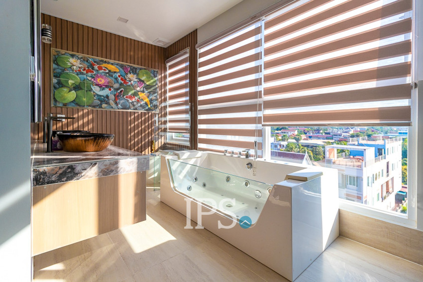 3 Bedroom Penthouse For Rent - Sala Kamreuk, Siem Reap