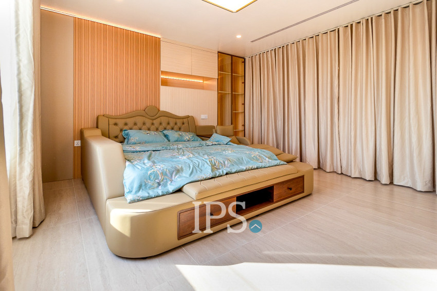 3 Bedroom Penthouse For Rent - Sala Kamreuk, Siem Reap