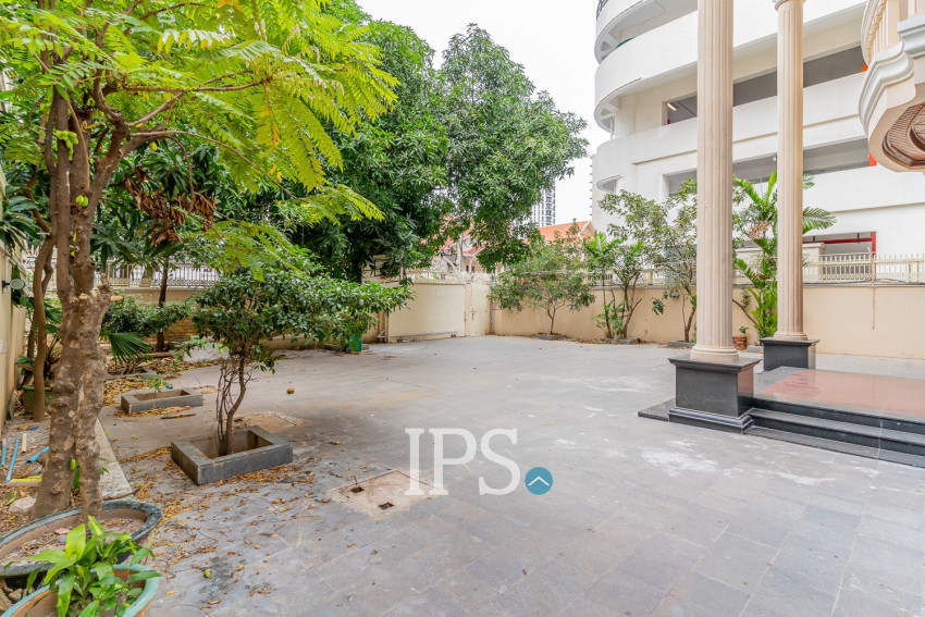 9 Bedroom Commercial Villa For Rent - BKK1, Phnom Penh
