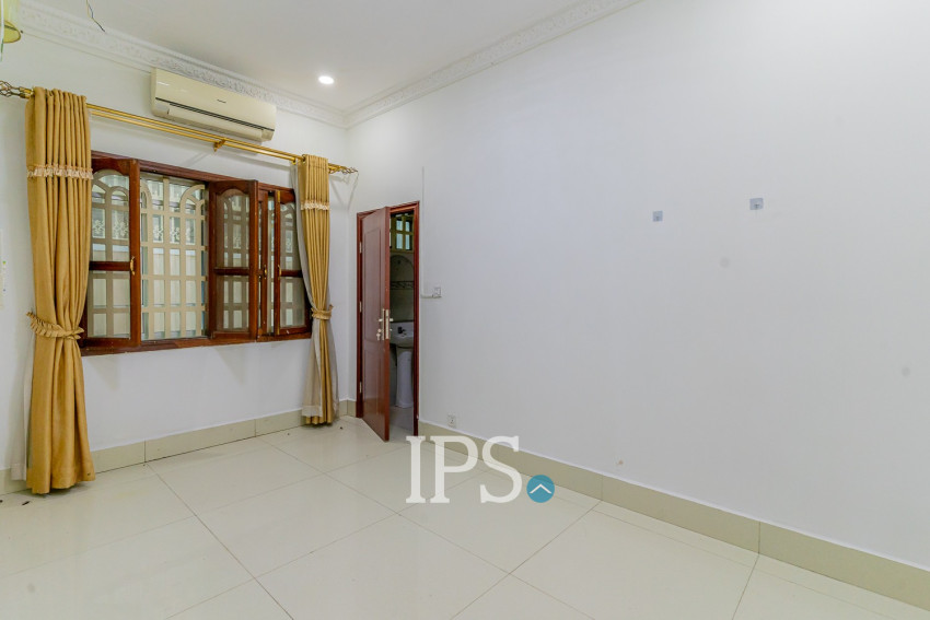9 Bedroom Commercial Villa For Rent - BKK1, Phnom Penh